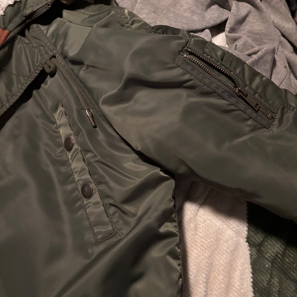 American eagle winter coat - Picture 3 of 6